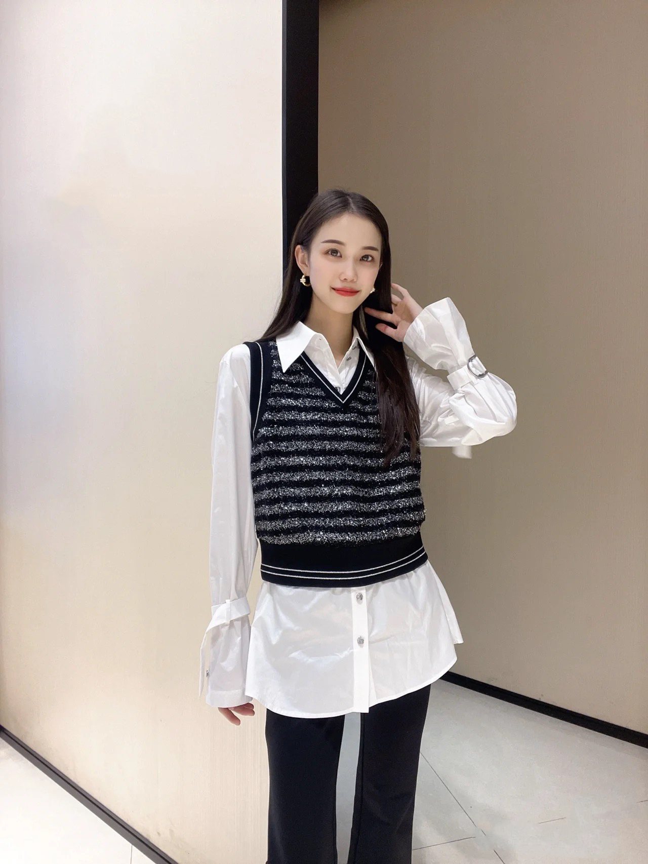 不支持退换 5300802 时尚百搭马夹