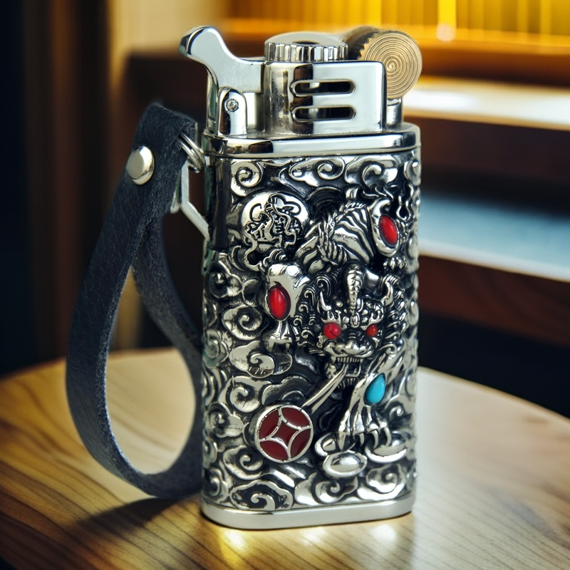 CHIEF/首领银色【浮雕盔甲貔貅】便携钥匙扣复古黄铜防风煤油窄机