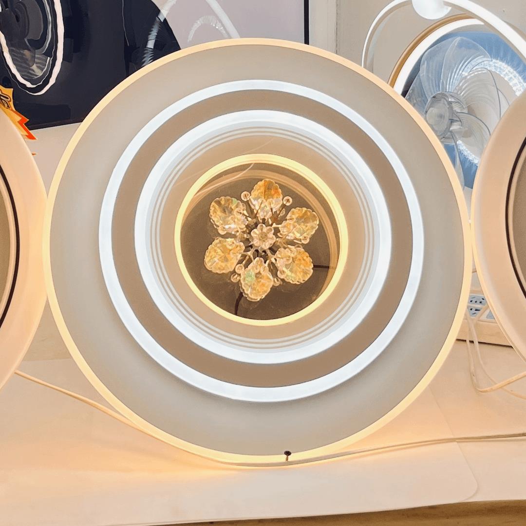 新款智能语音led吸顶灯现代简约卧室灯圆形水晶房间灯中山灯具