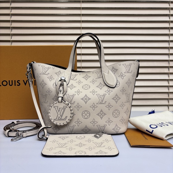 95新/妃鱼/单肩包/路易威登/241016SW0025