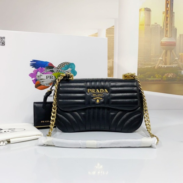 95新/妃鱼/单肩包/普拉达/241006SW0014