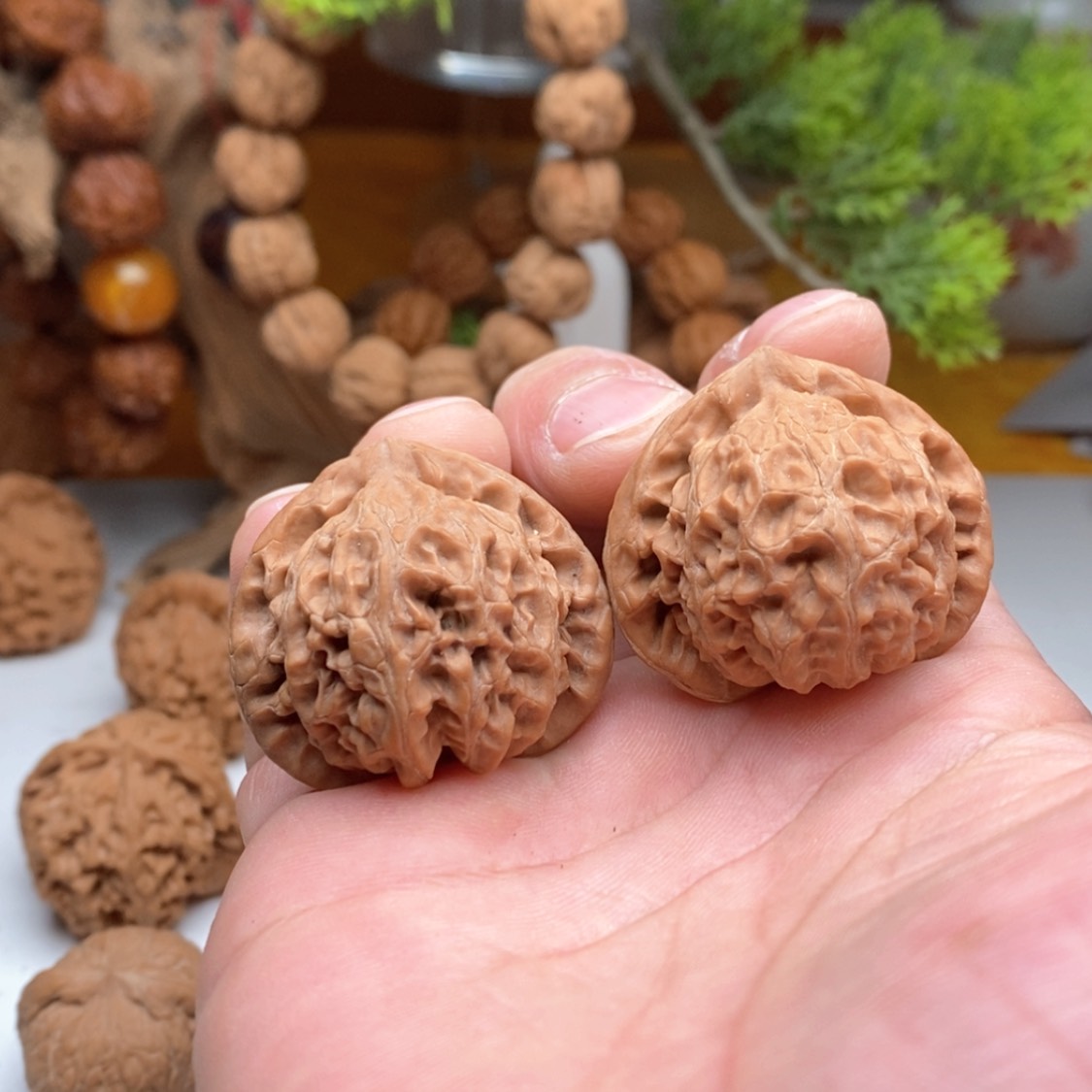 【闪购商品】文玩核桃吊坠想**中
