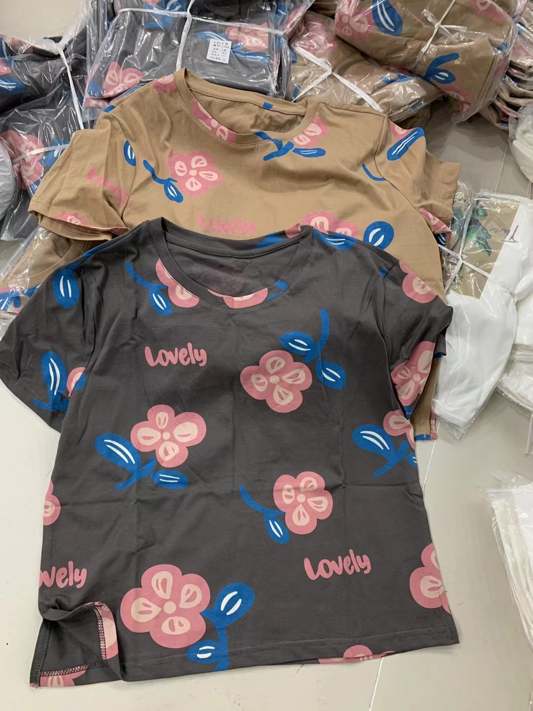 【直播专用】舒适透气简洁大方时尚T恤