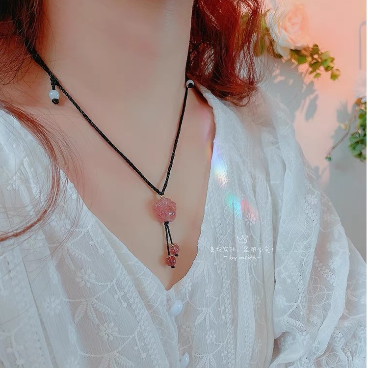 非金属布艺项链 A-03-黑绳草莓猫爪项链气质轻奢时尚小众简约坠链