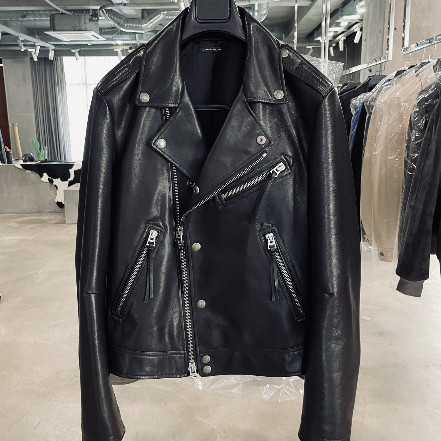 （风尚）LA CALIFFA“马尔马拉 至臻胎牛皮” 总裁装束修身版机车夹克