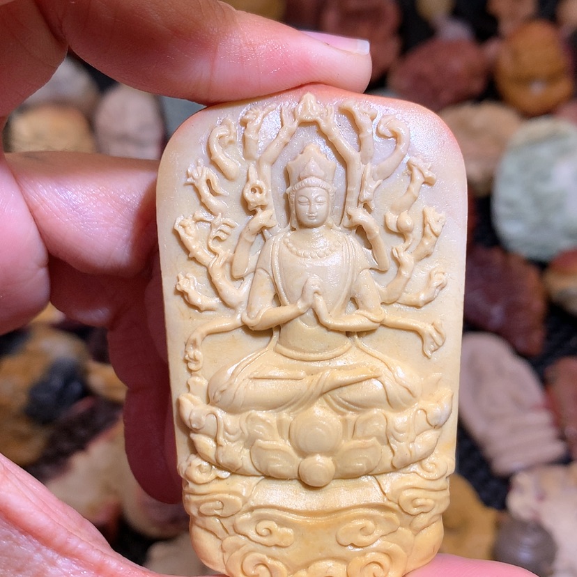 【闪购商品】石英质玉手串未镶嵌