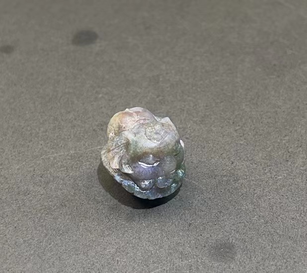 阿拉善彩玉