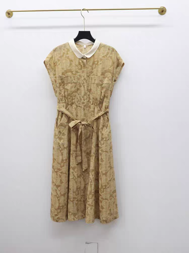 夏季显瘦气质连衣裙