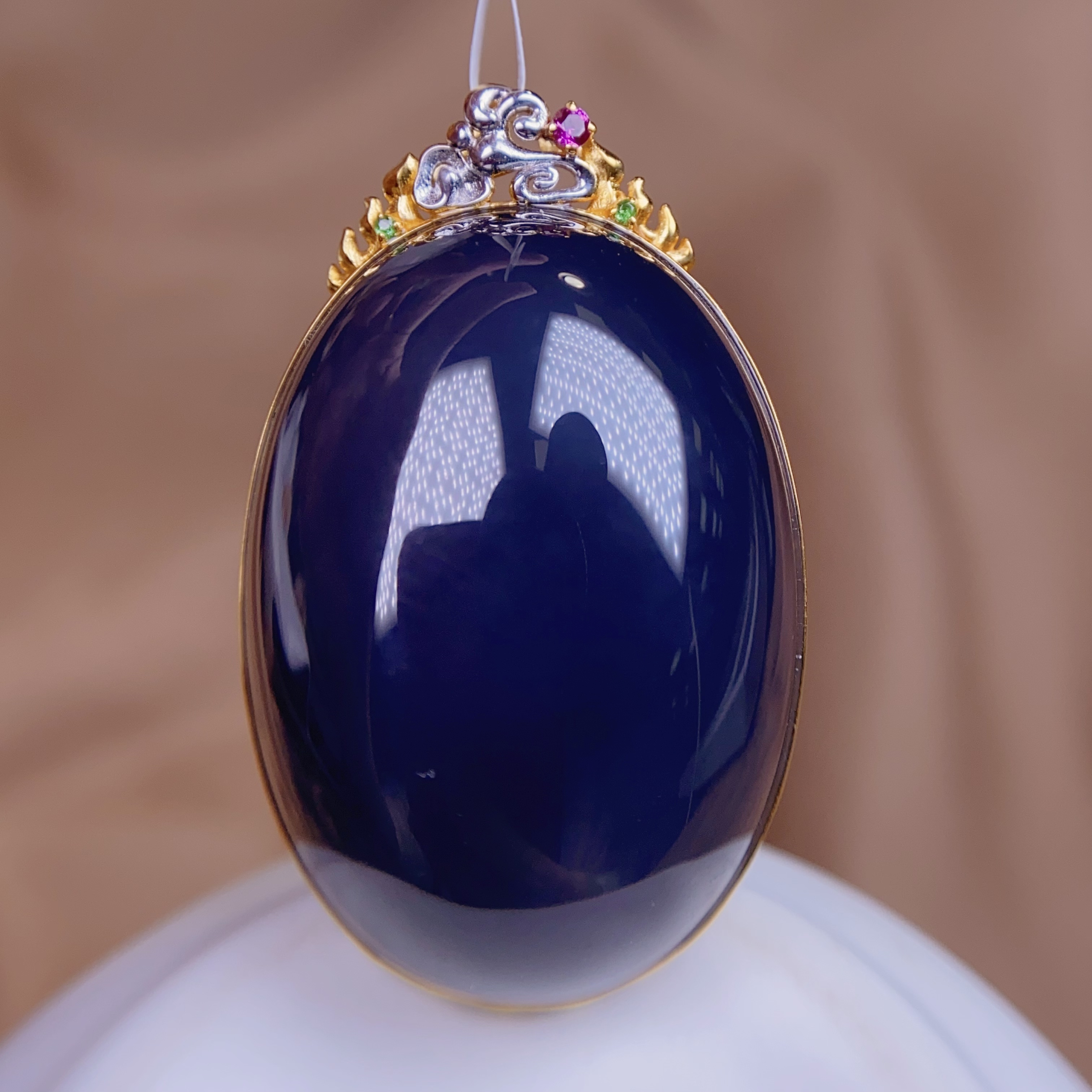 天然和田玉青海老料浓烟紫帝王紫大鸽子蛋18K金镶嵌吊坠女@0035