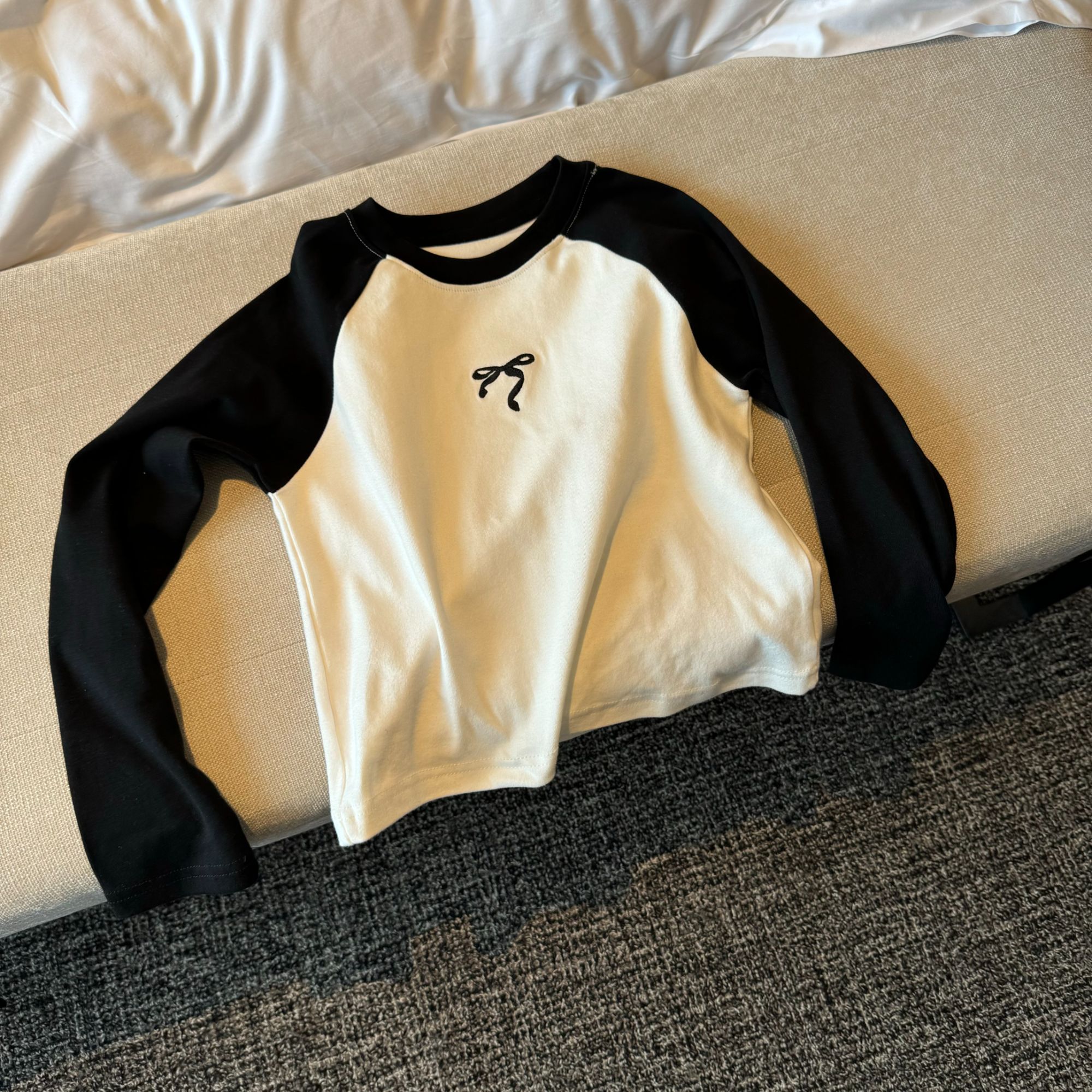 泡妈童装   【插肩蝴蝶结】季儿童男童女童休闲长袖T恤25061