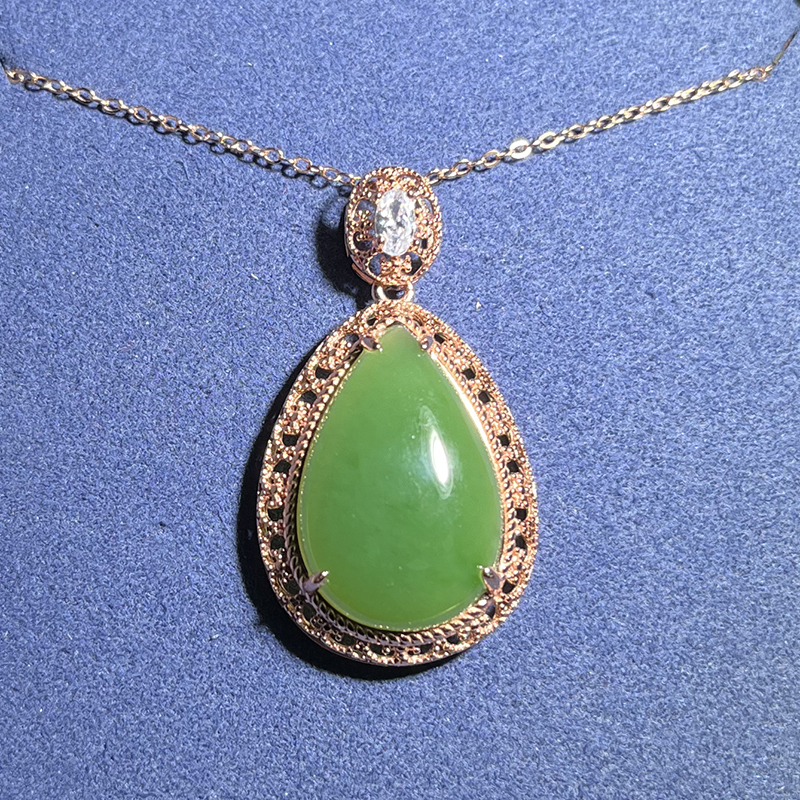 S925银玫瑰金和田玉果绿碧玉水滴吊坠多样性发货不含链FG193