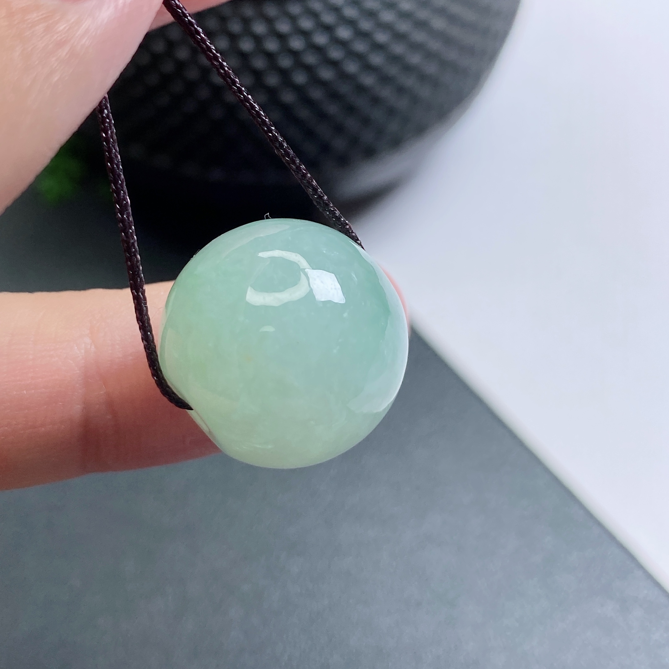 11169天然A货翡翠 翡翠圆珠吊坠玉石正品路路通圆珠吊坠浅绿满色