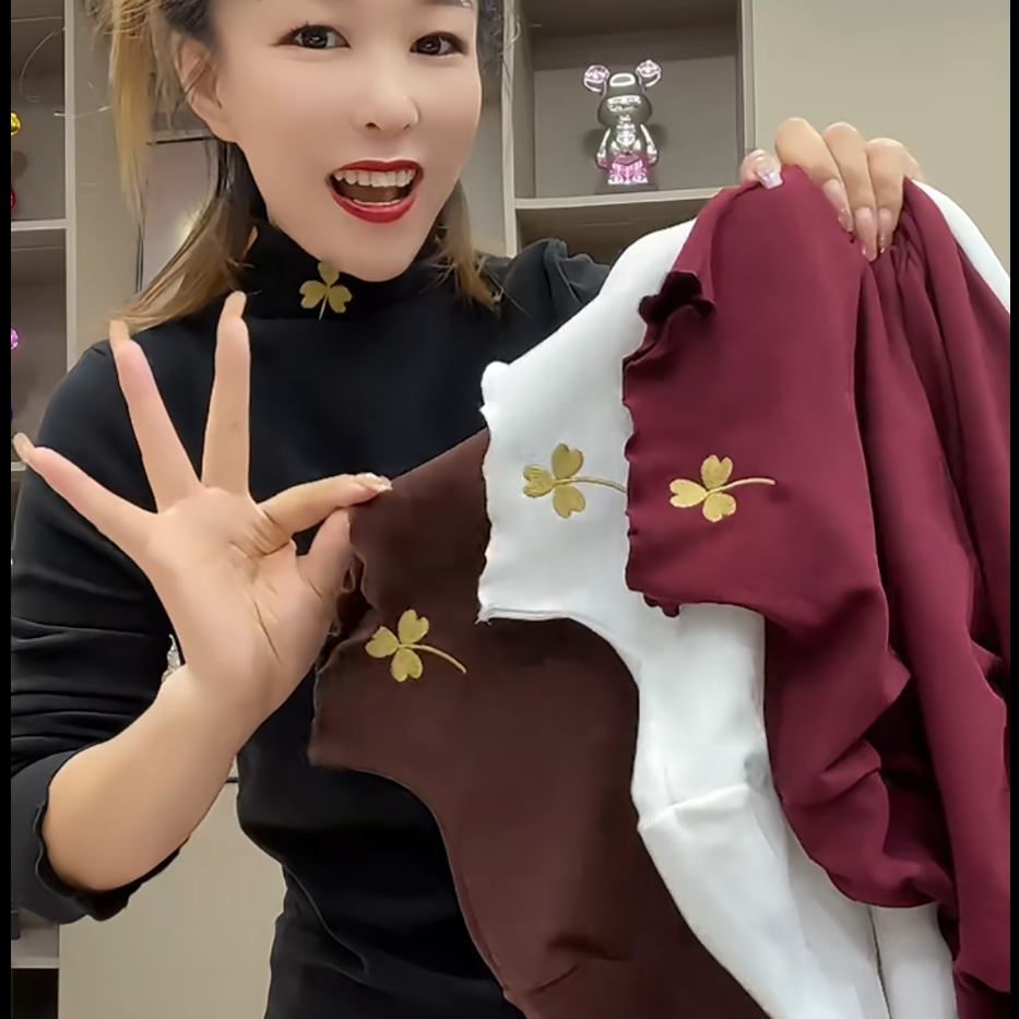木耳边刺绣半高领磨毛打底衫女内搭秋冬洋气别致独特上衣t恤895