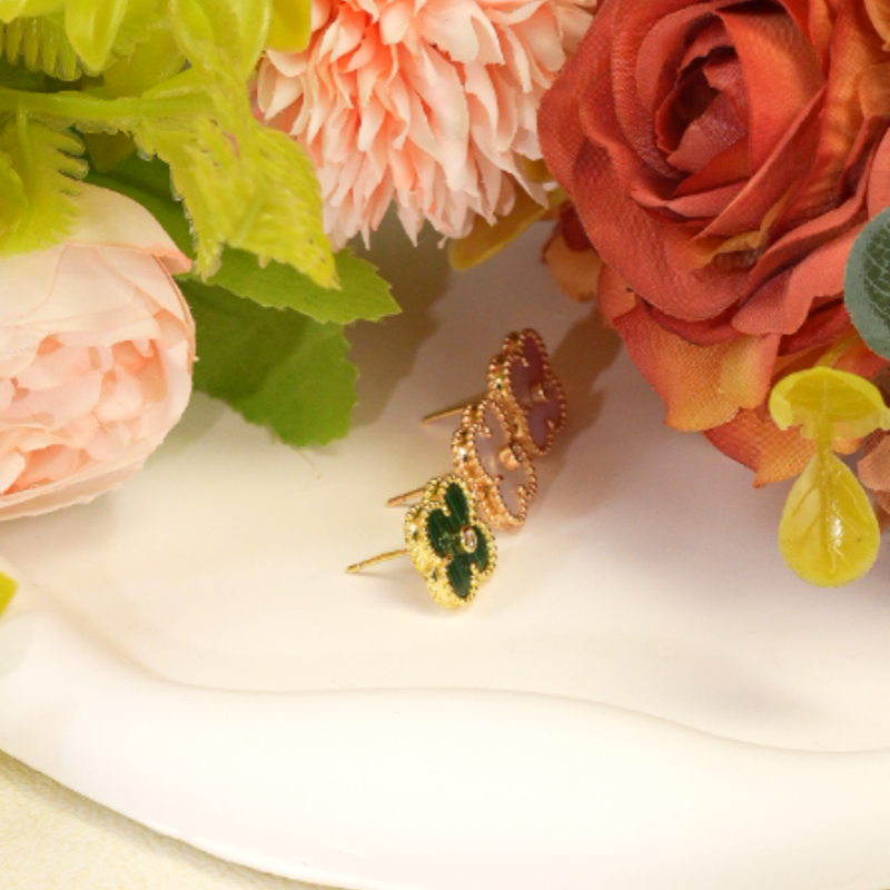 铜合金合成锆石耳饰 【A1001-2】微镶耳钉 轻奢时尚设计款-CE