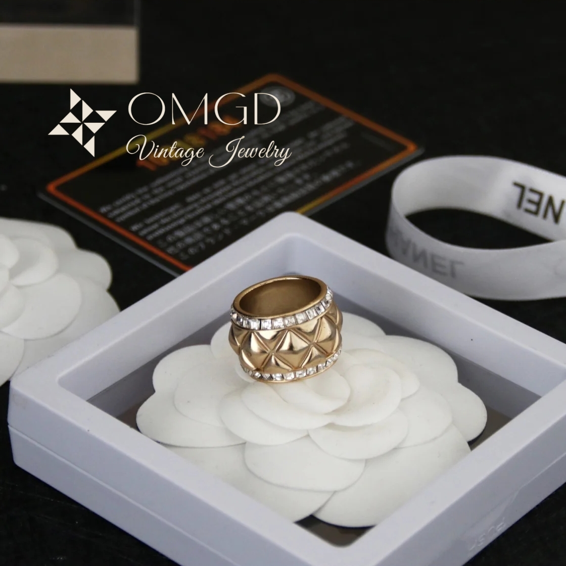 铜合金合成锆石戒指 【A1090】宽版戒指 轻奢时尚设计款-DGJ