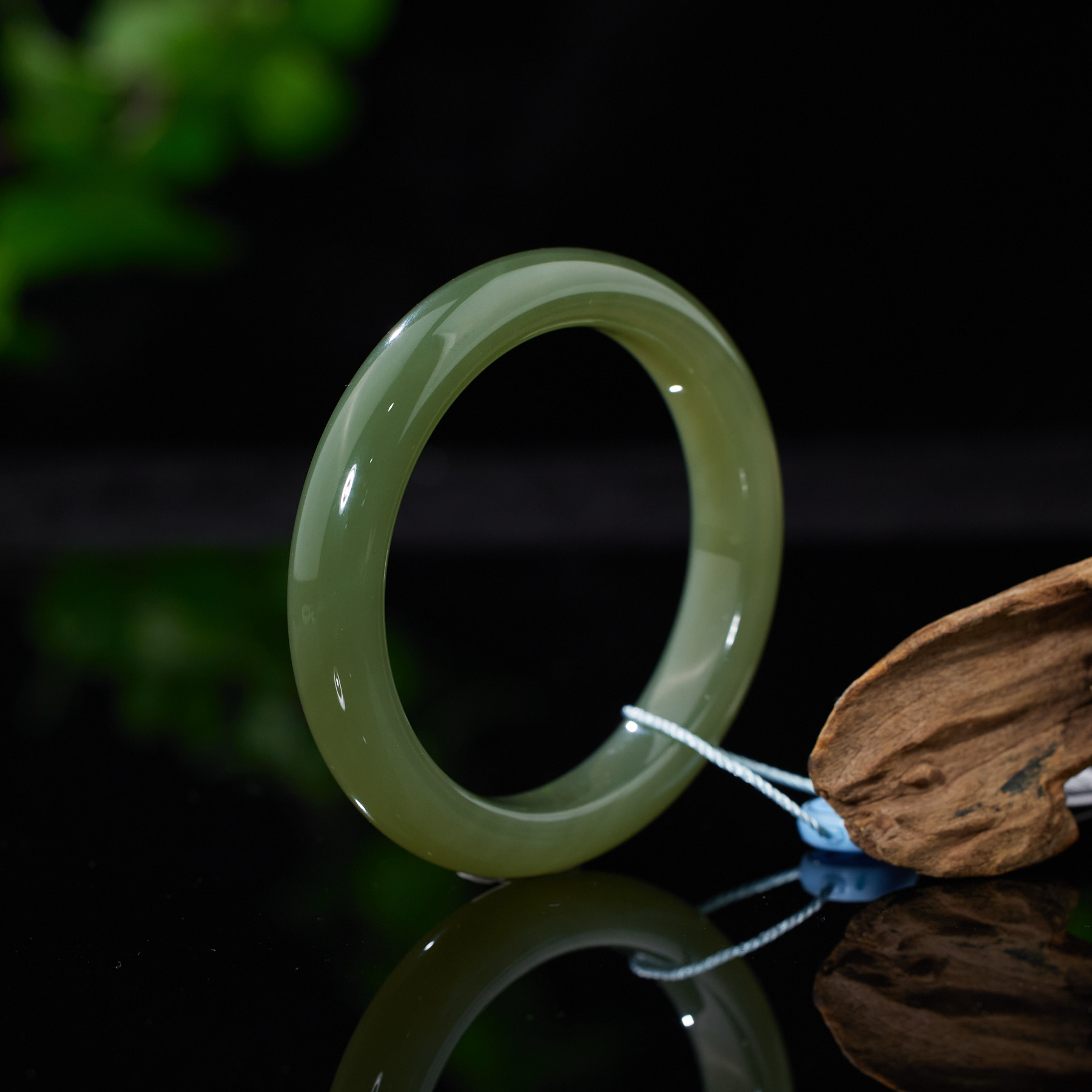 【歪歪力推一步到位】浓晴水*和田玉手镯*P5465