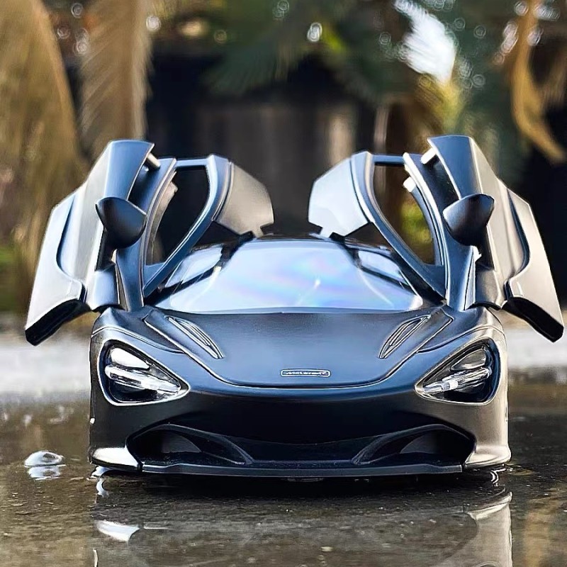 迈凯伦720S 1:32合金汽车模型回力声光摆件ww