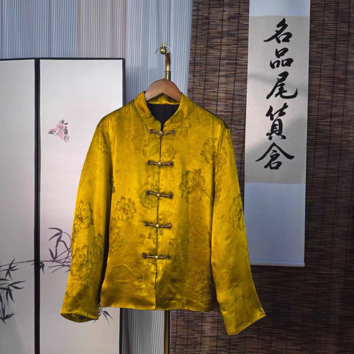 W13 2024新款中老年新中式桑蚕丝香云纱加厚花暖意新唐装棉袄上衣