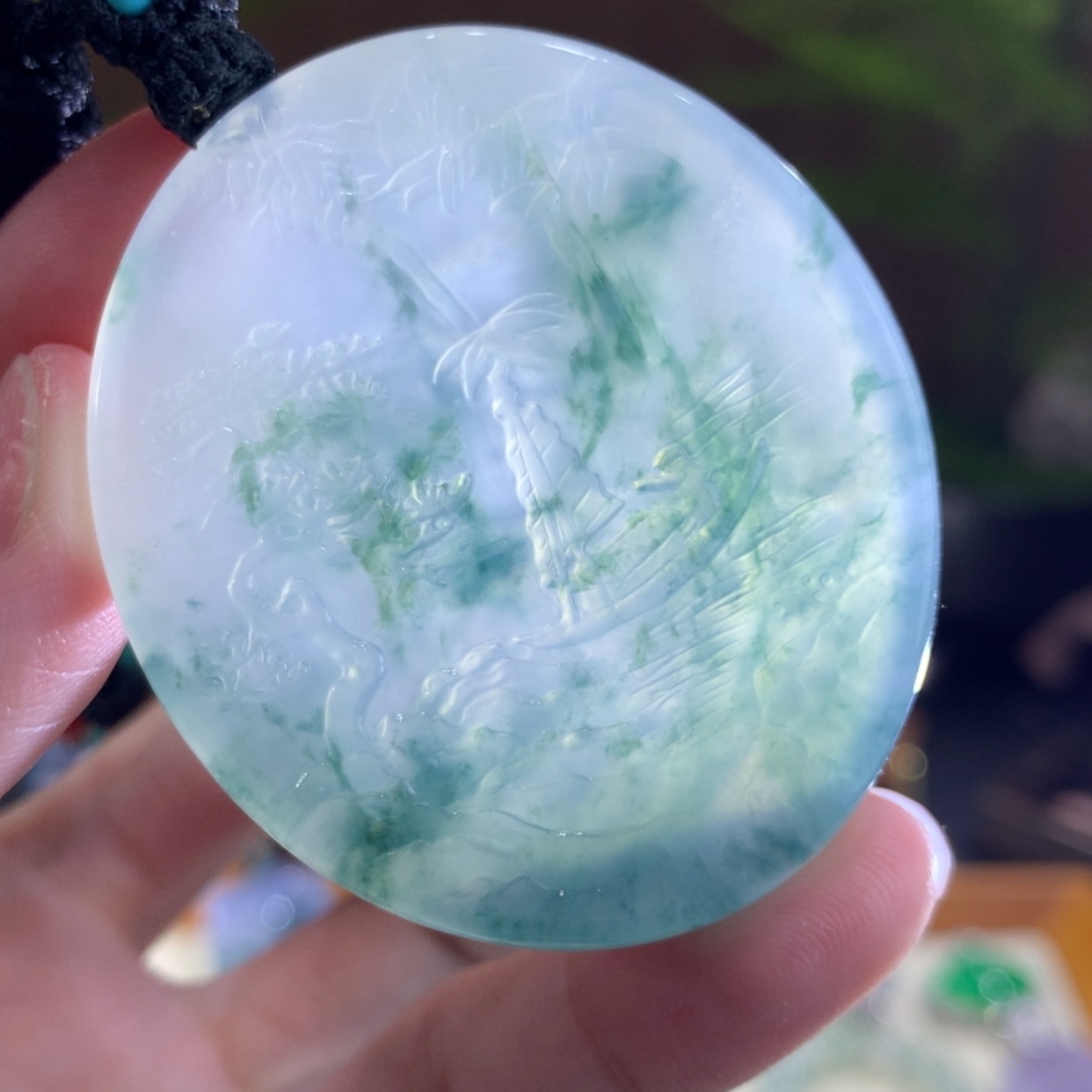 【闪购商品】翡翠吊坠(不含链)未镶嵌