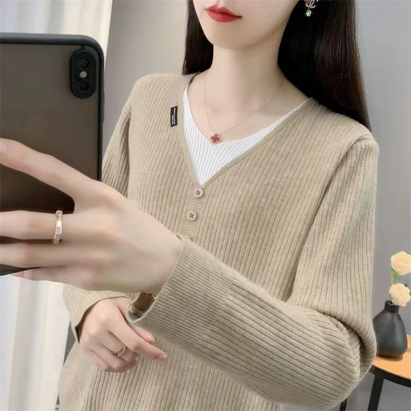假两件V领针织衫秋冬女装拼色减龄毛衣内搭打底上衣