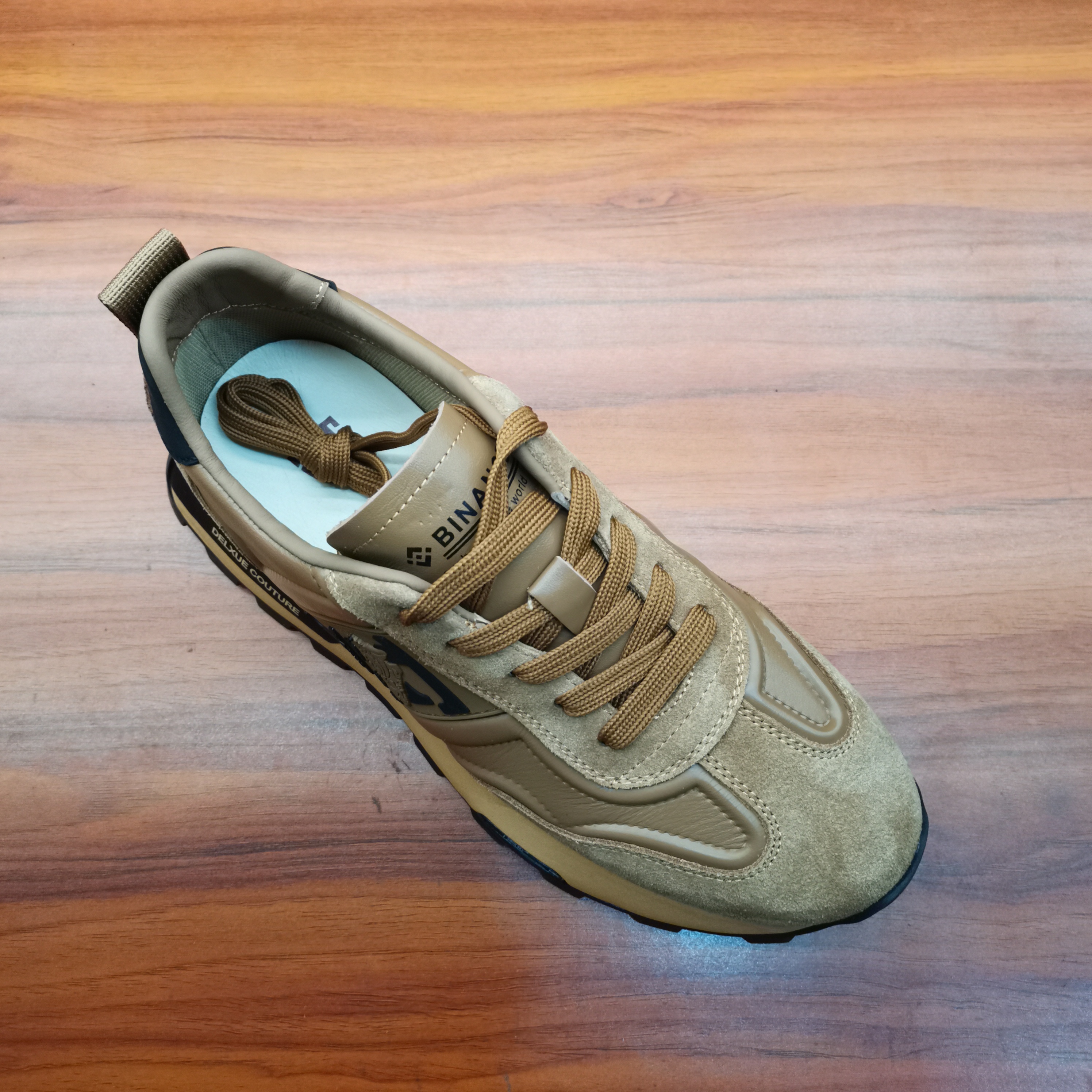 广州时尚爆款男鞋，头层牛皮制作，《单鞋》皮鞋码下单