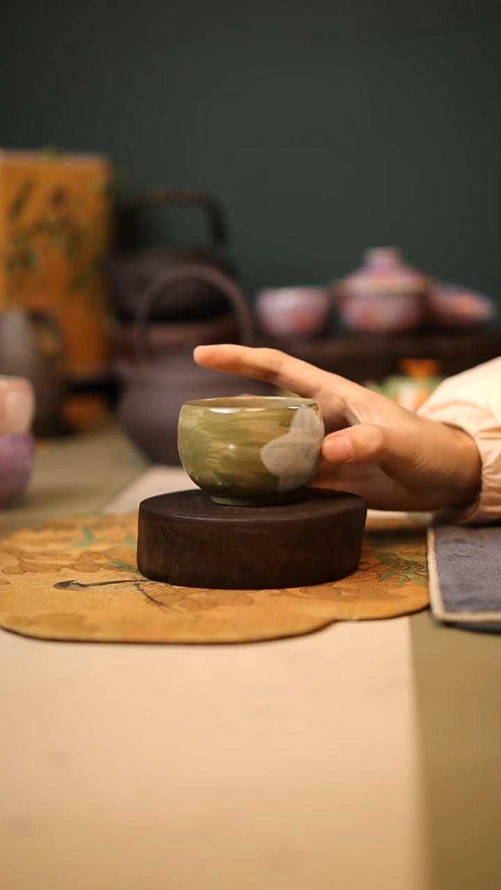 【闪购商品】陶瓷绿蛋杯