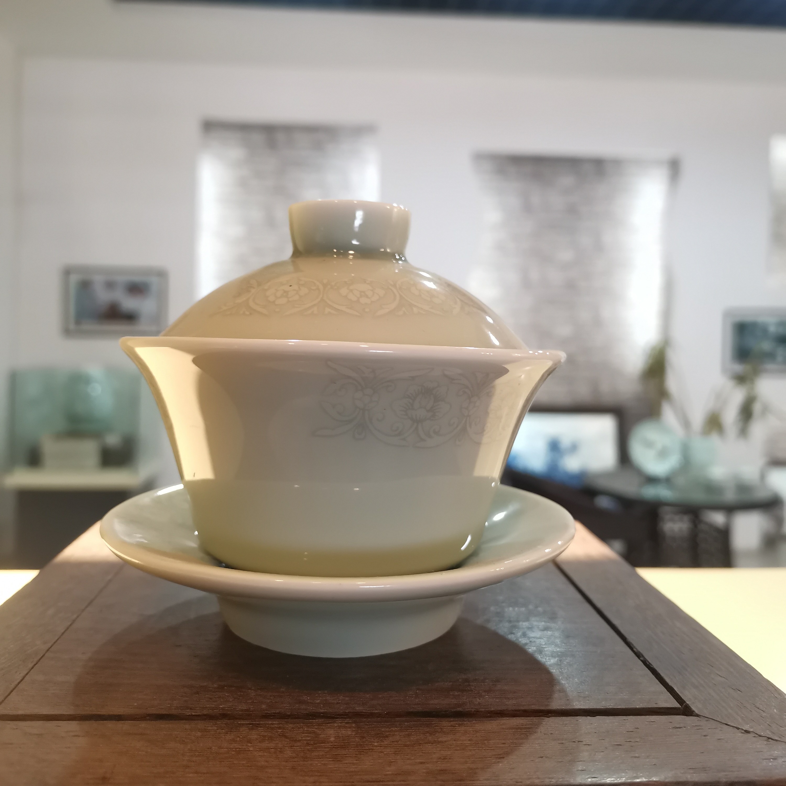 昆仑牌鲁青瓷盖碗老货老工艺可能有原矿颗粒介意慎拍