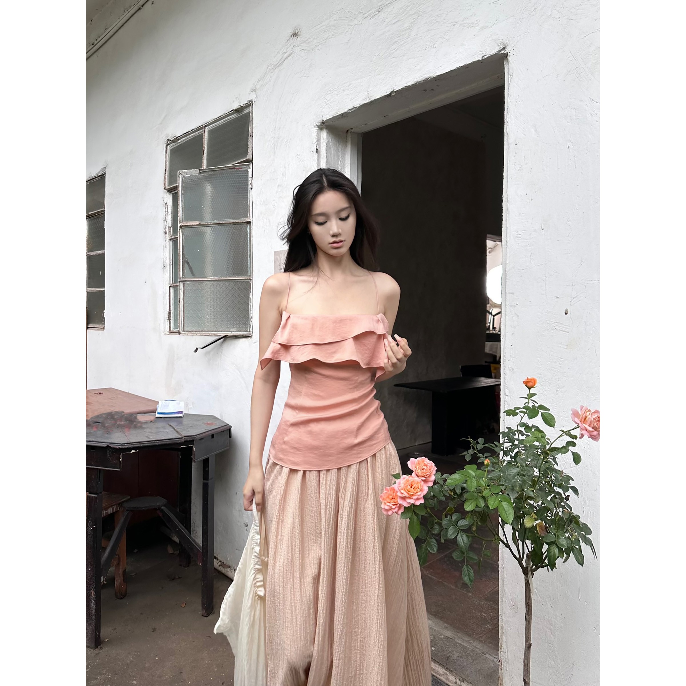 5werkwen 水波感荡领吊带 气质显瘦设计感雾面交叉背挂脖吊带上衣