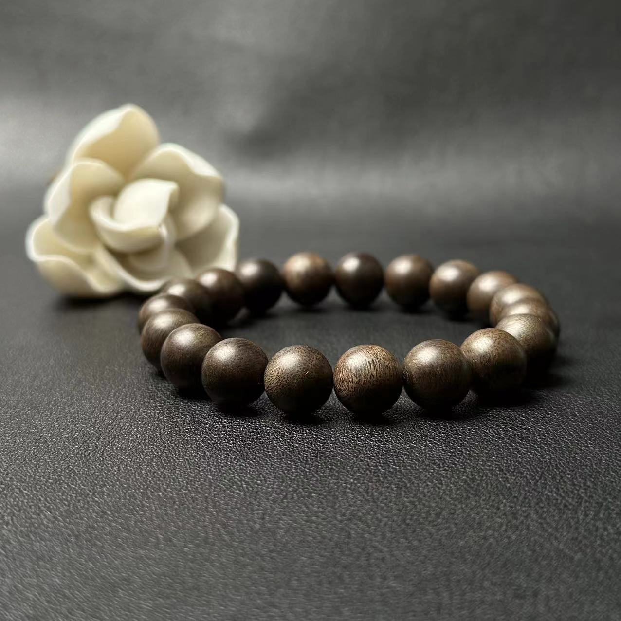 【臻】（见面礼）X006沉香芽庄绿奇楠1.0单圈圆珠手串