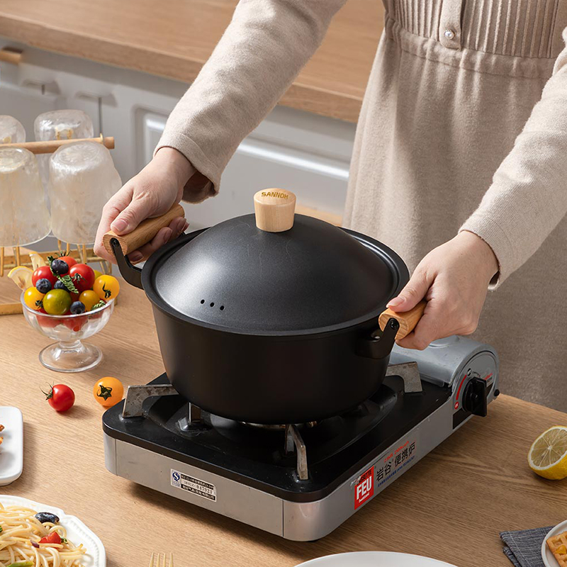 【品质高货】日本たんのや西式厨房无涂层高纯极铁汤锅精选24CM送锅盖