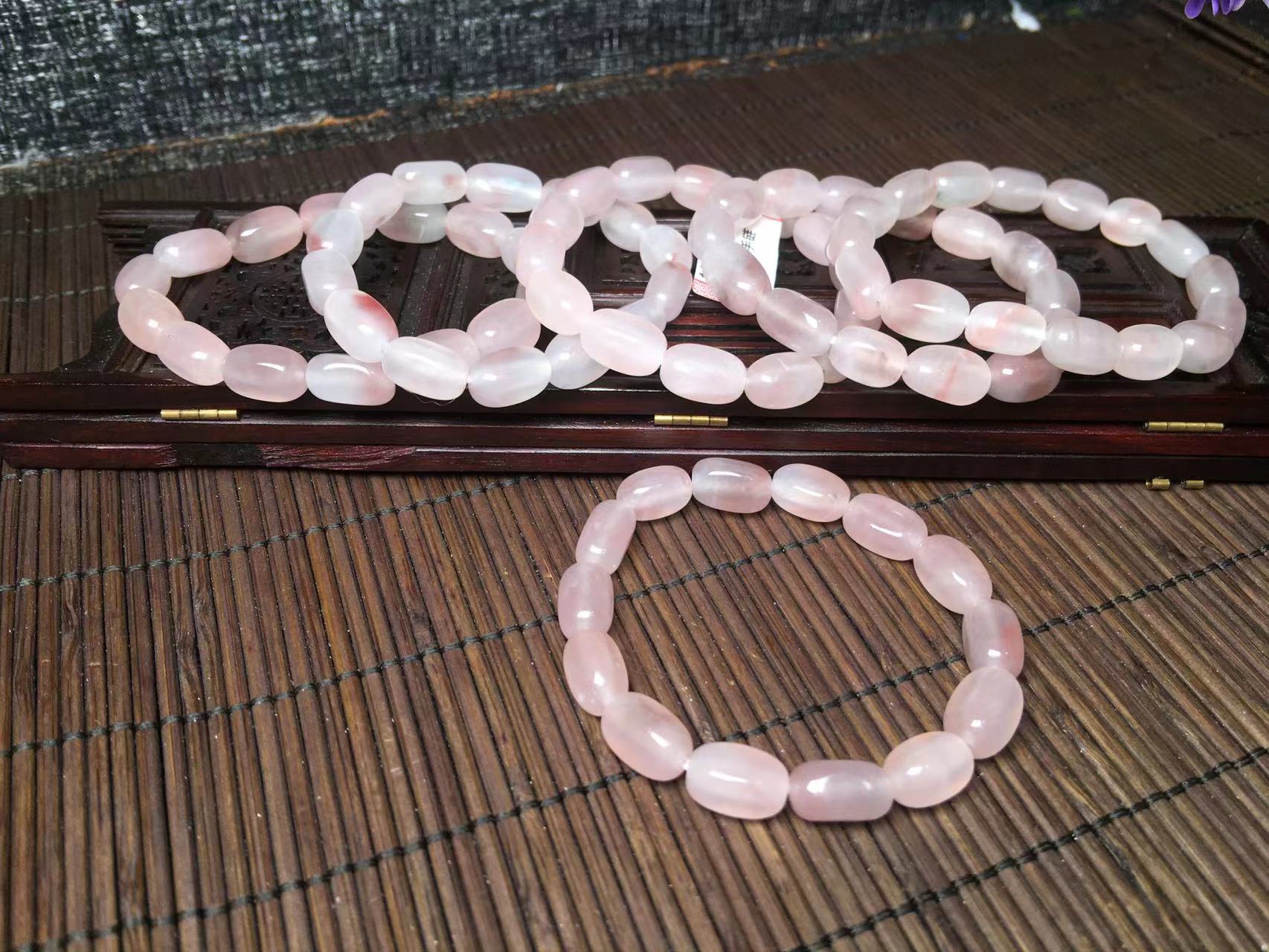 链链（恋恋）不舍/冰粉桂林鸡血玉 多样性发货发一个