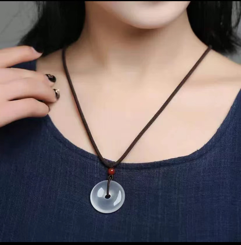 天然玉髓玛瑙平安扣吊坠男女时尚款挂件百搭挂坠手工女款情侣