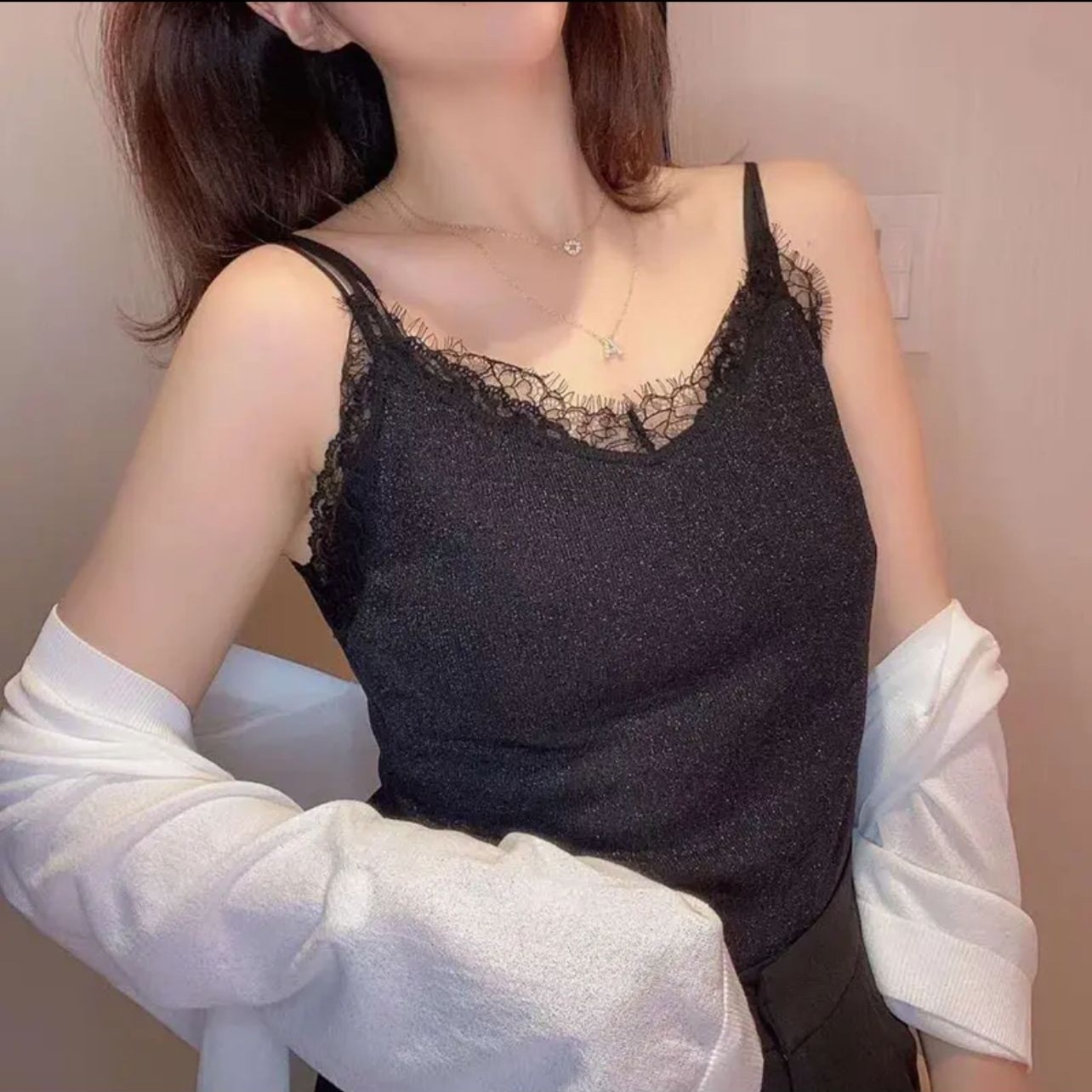 AMASS/阿玛施【商场同款】无袖V领蕾丝拼接吊打底带背心5300516