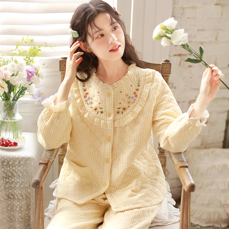 『眠岛』2024秋冬加厚保暖夹棉睡衣女甜美刺绣空气棉家居服LZ2752