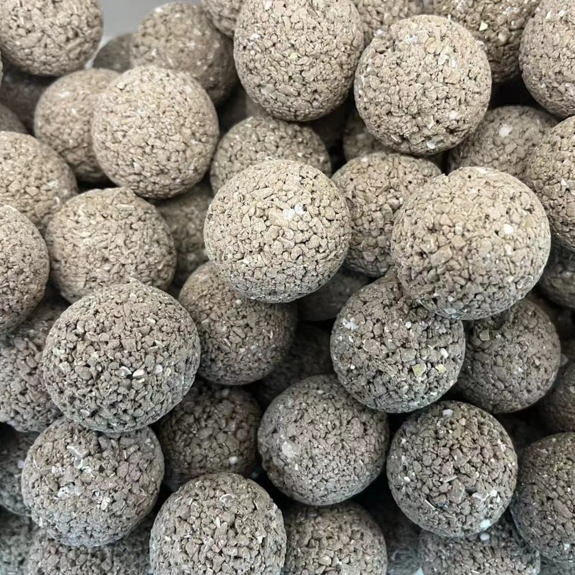 壹诺轻质原矿培菌球滤材龙鱼金鱼锦鲤专用滤材鱼缸底滤仓开缸滤材