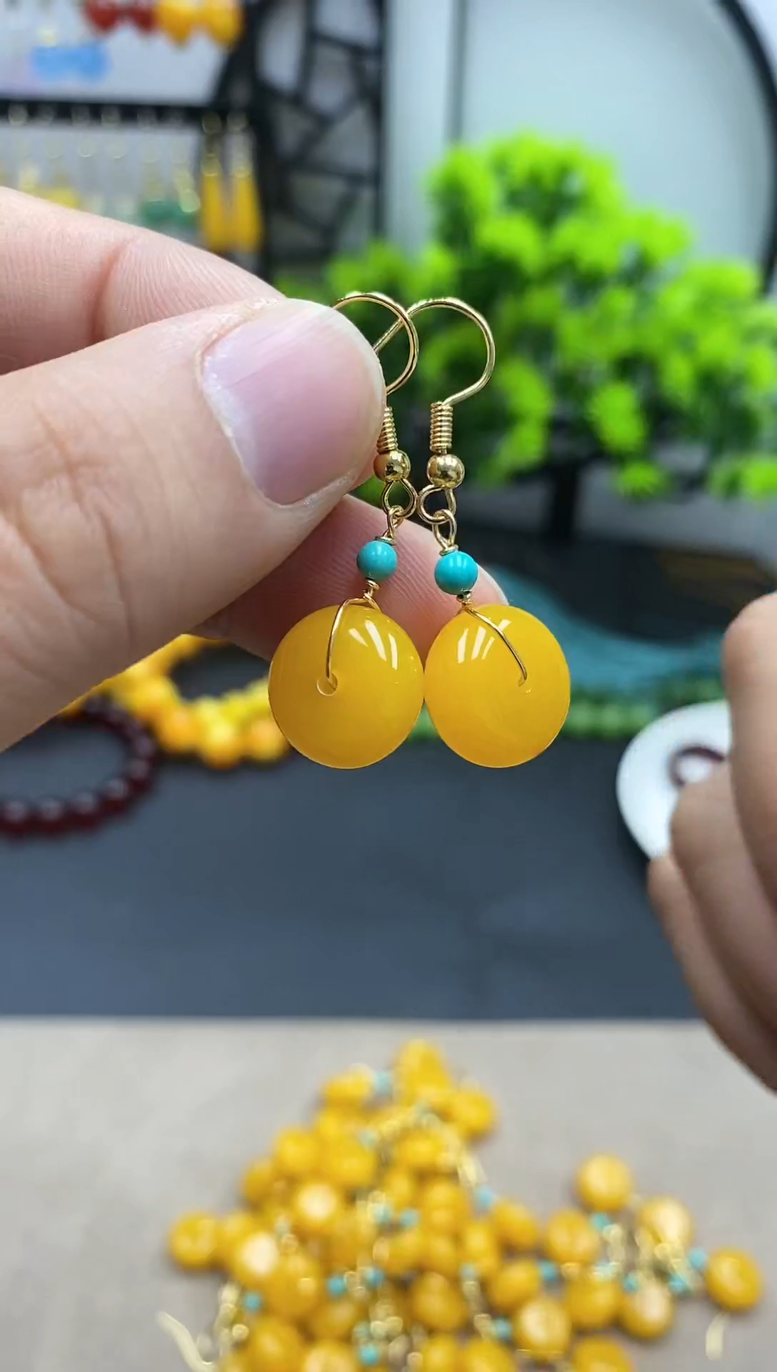 【闪购商品】蜜蜡耳饰银S925镀金镶嵌A003