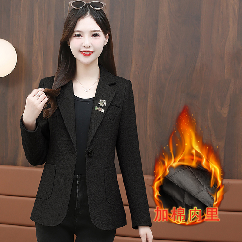 2023年冬季新款减龄显瘦气质西装女收腰高级感设计感时尚西服韩版