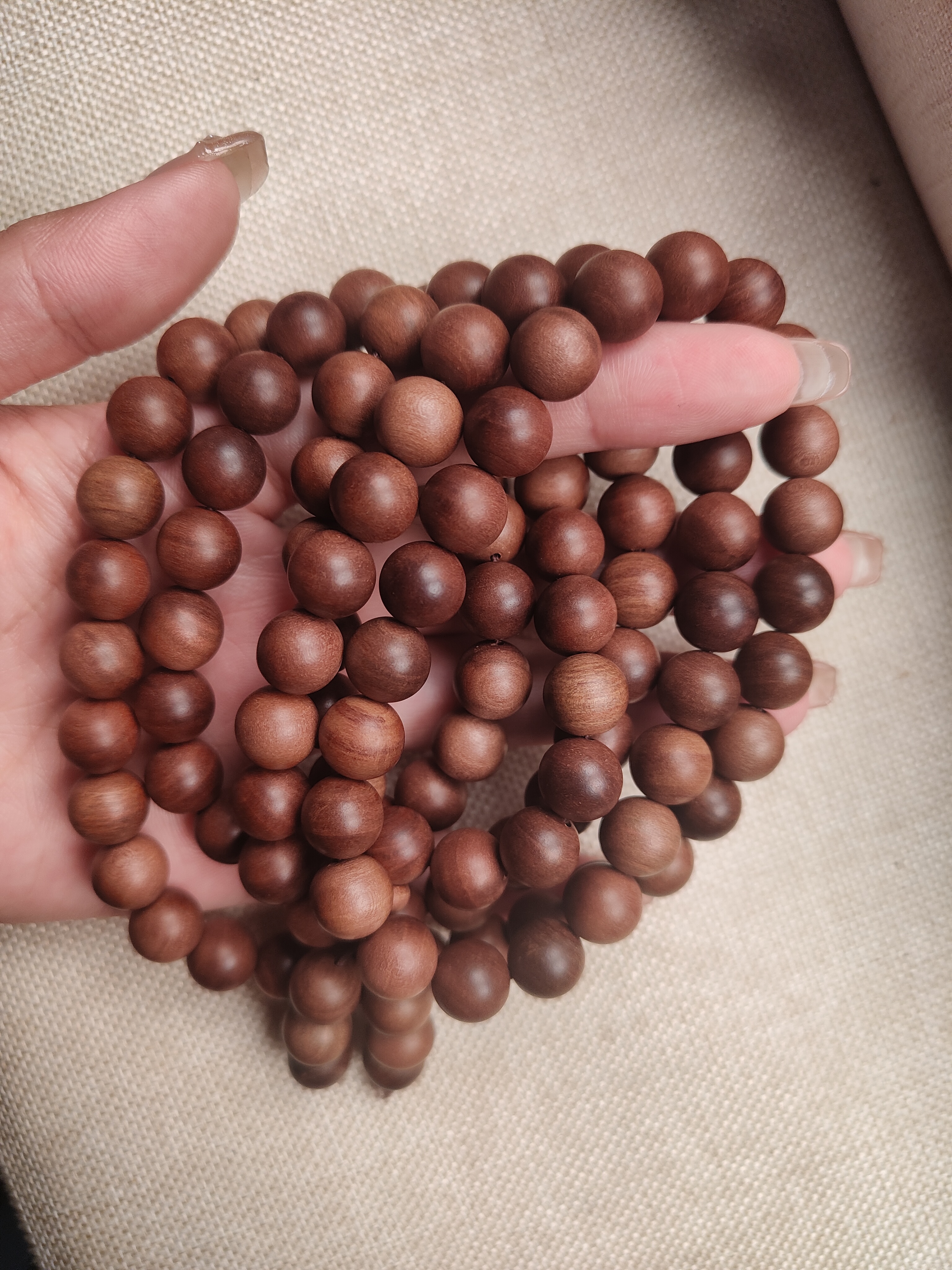 老山檀香 1.0圆珠108颗  黑肉 奶香