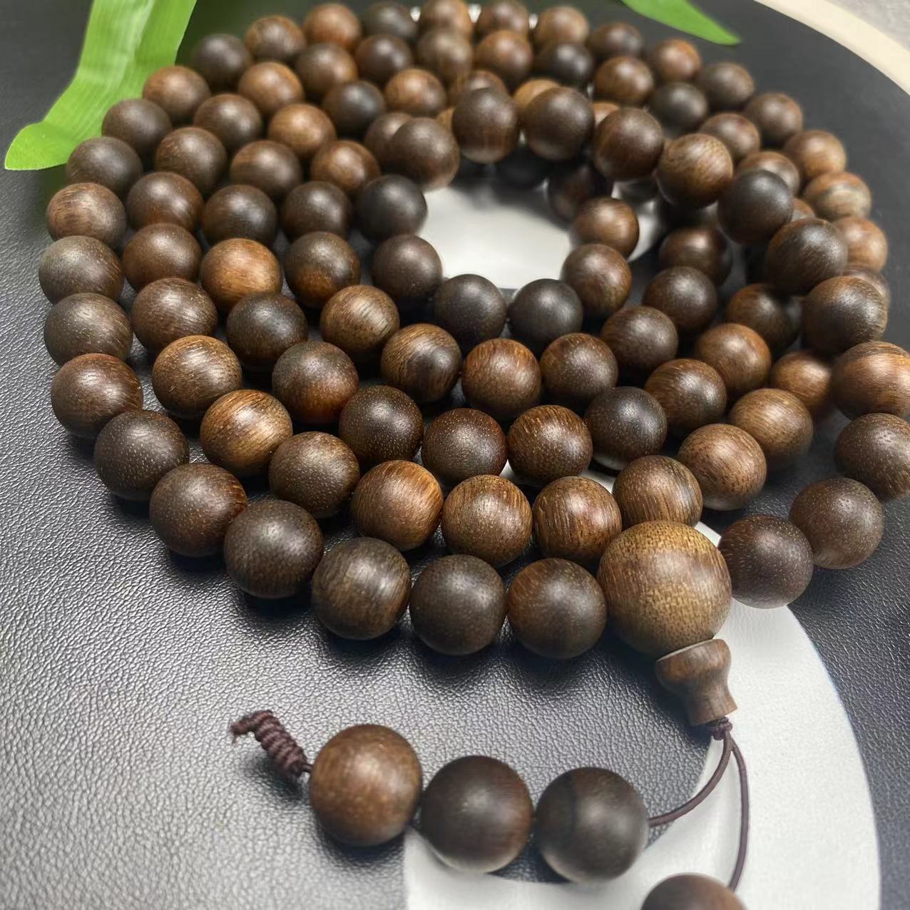 CX022沉香越南芽庄白棋沉水1.0多圈圆珠