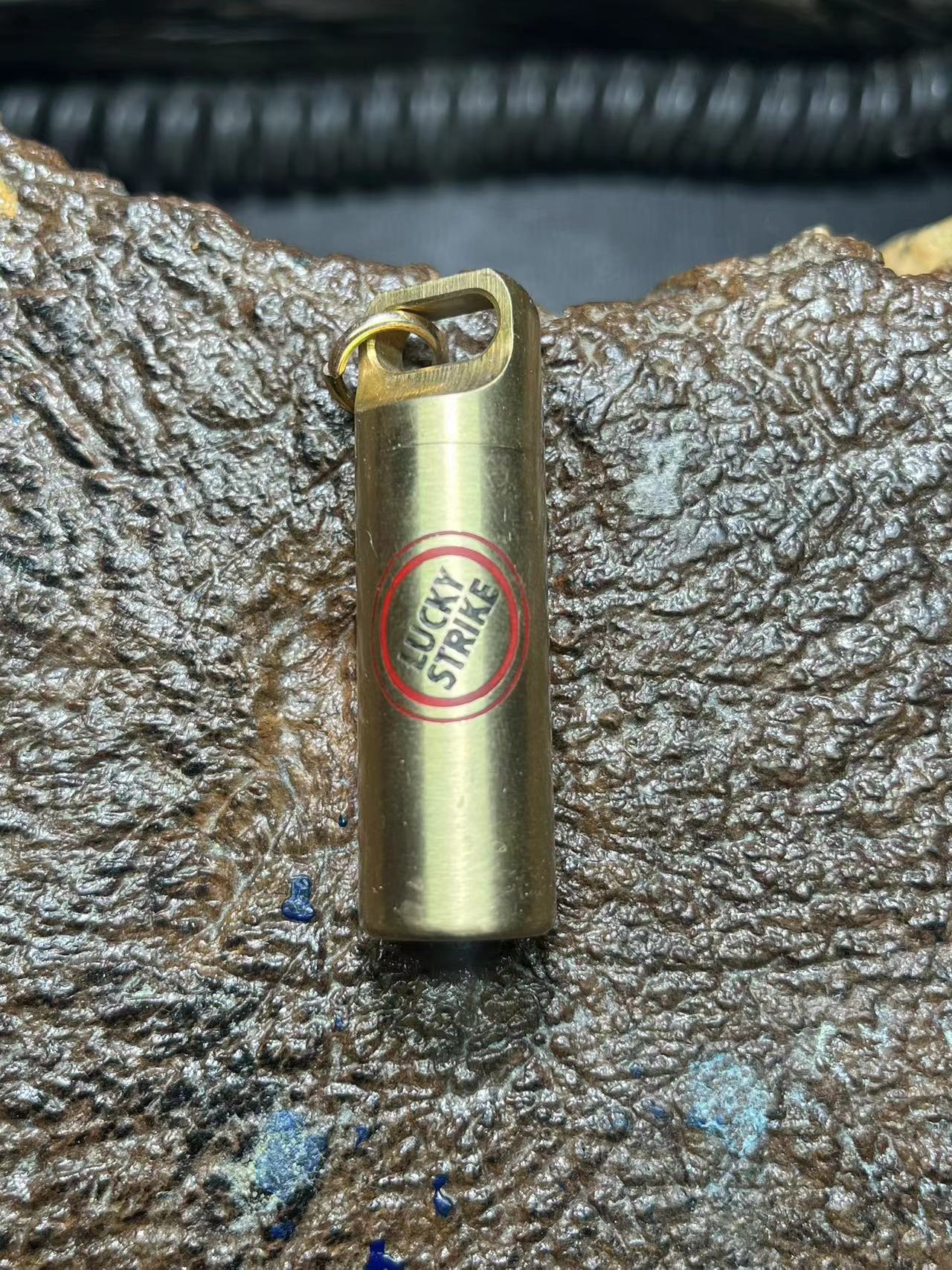 定制蚀刻图案火石仓火石罐煤油打火机火石仓加油打火机火石罐