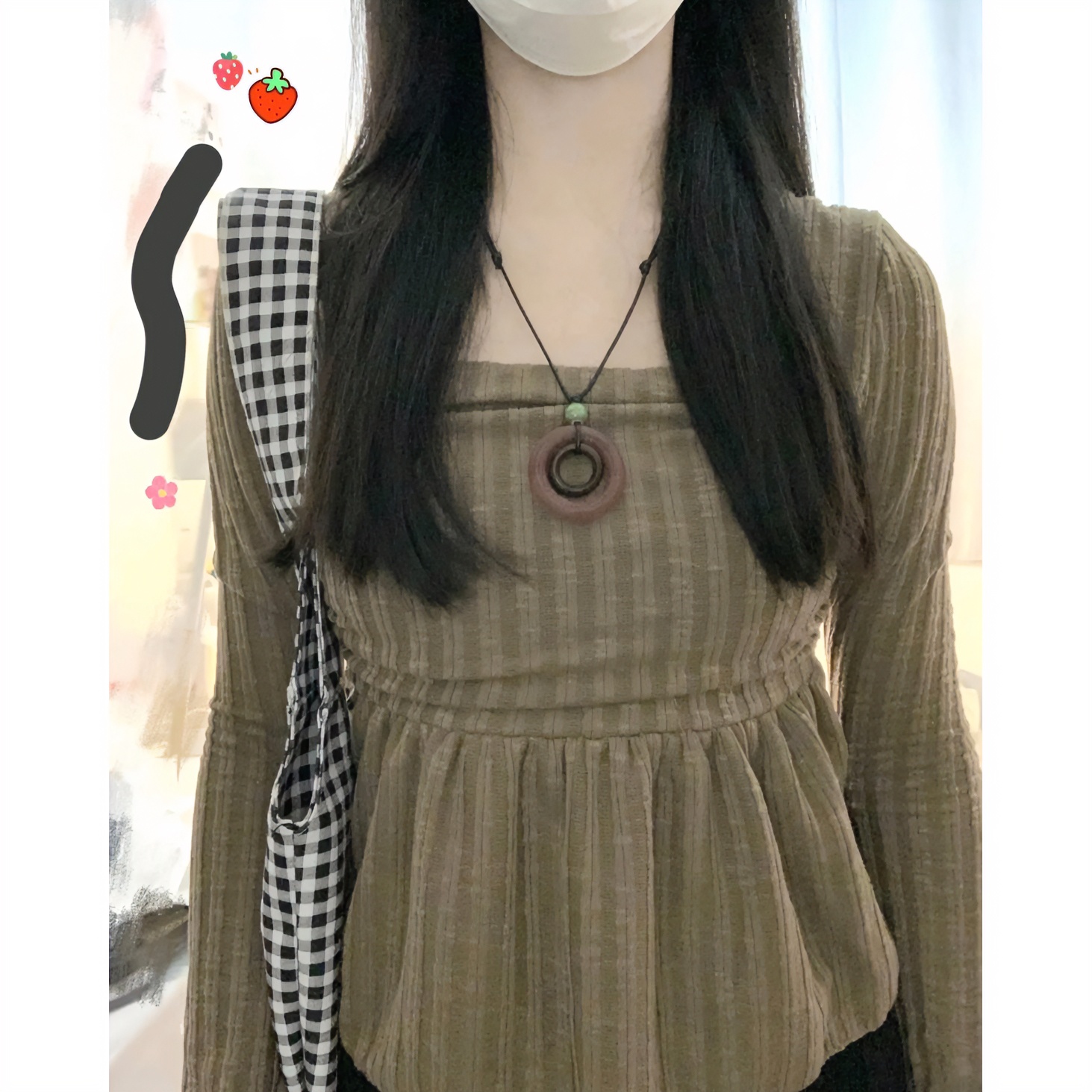 美拉德复古方领短款喇叭袖上衣秋冬新款辣妹皱褶小众设计感女长袖