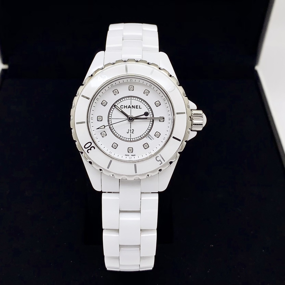 95新 Chanel/香奈儿 J12系列/33mm/钻刻/经典时尚女士手表