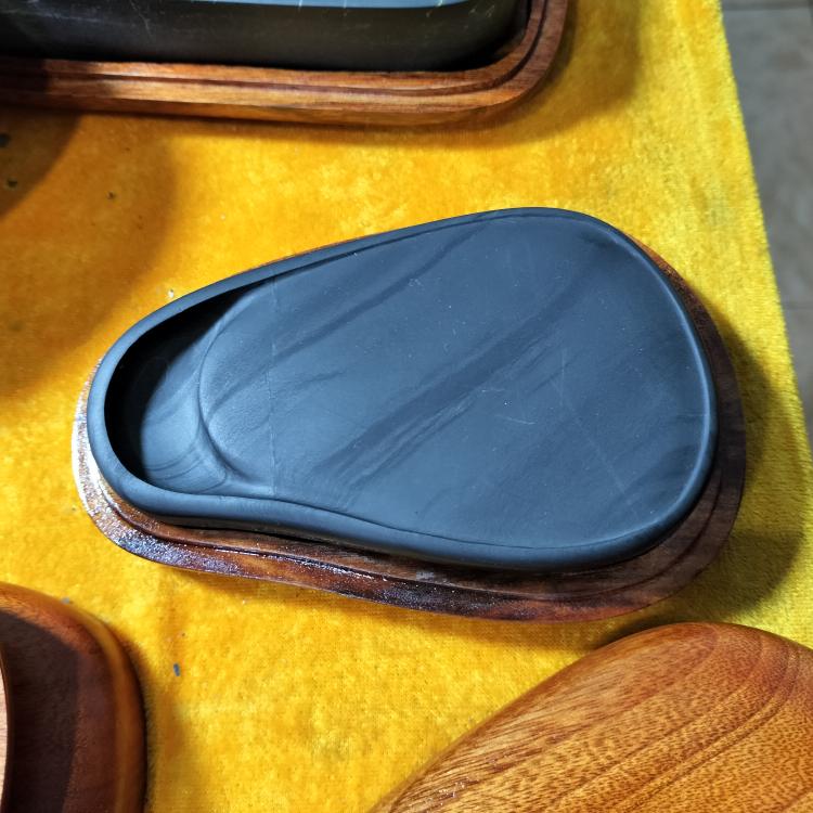 老坑歙砚砚台，眉子坑眉纹，长宽高13.5/8/1.8厘米