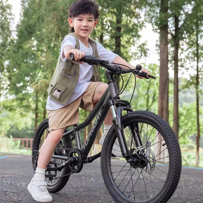 新款途锐达自行车青少年男孩女孩20/24/26寸碟刹变速山地车 M700