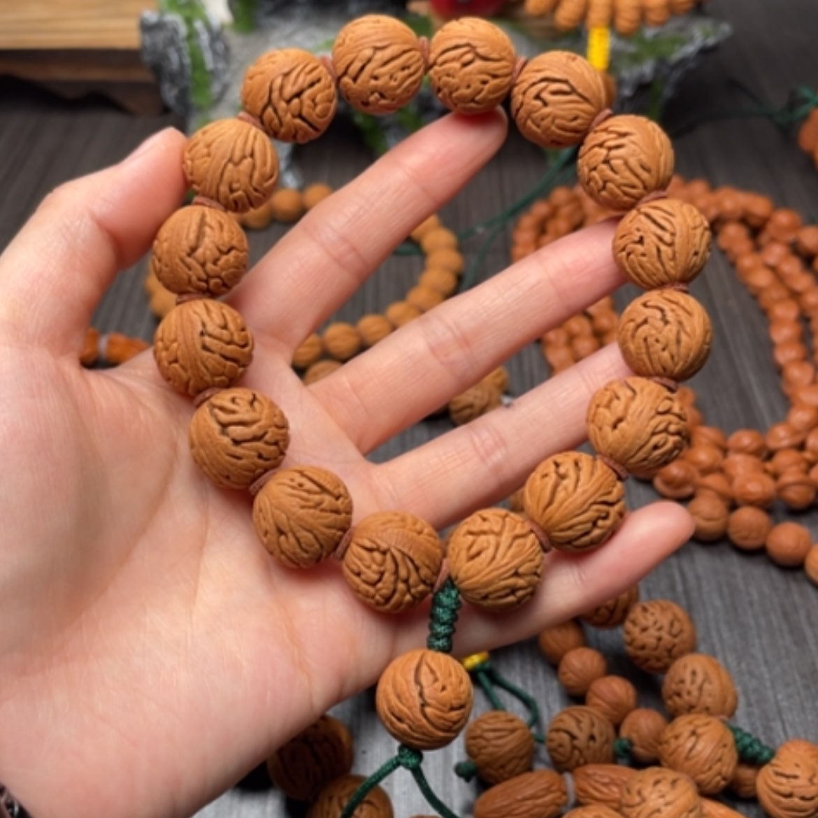 【闪购商品】桃核手串
