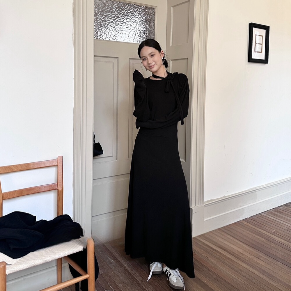 年度清仓【足够优雅】秋冬新款极简风百搭显瘦纯色针织连衣裙