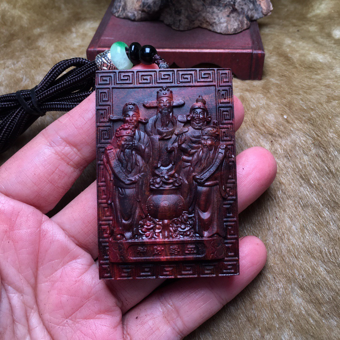 海南黄花梨木雕五路财神项链吊坠木质精雕招财纳福财神手把车挂件