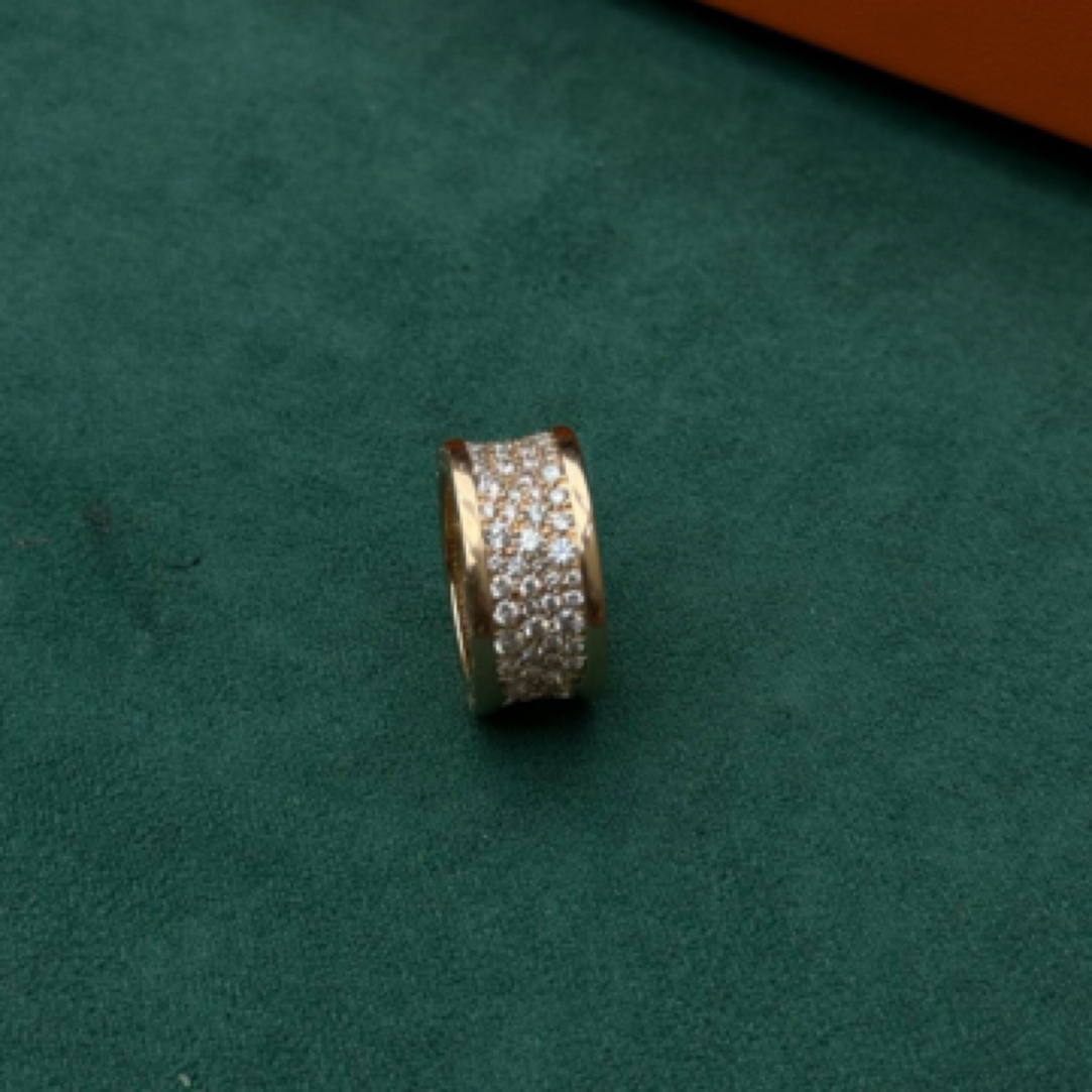 99新 BVLGARI/宝格丽 大蛮腰满钻戒子51码