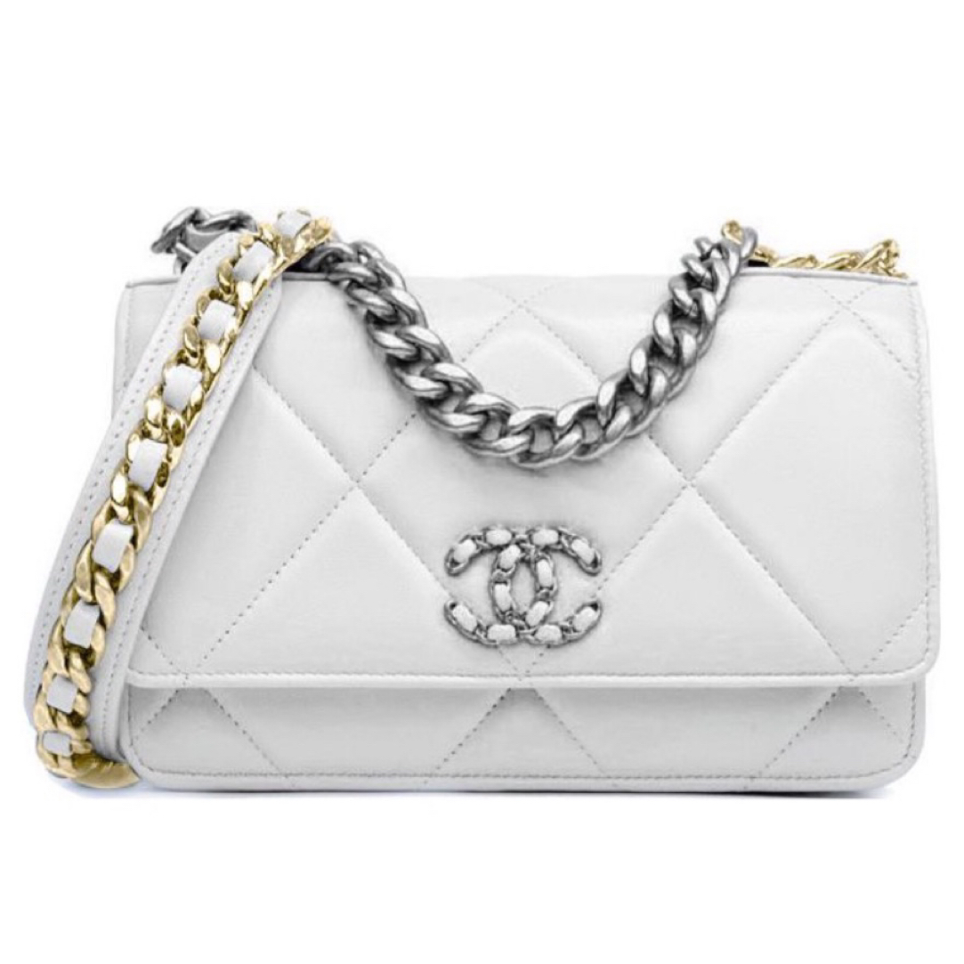 99新 Chanel/香奈儿 22B 19bagWOC浅灰银扣菱格纹皮/00095