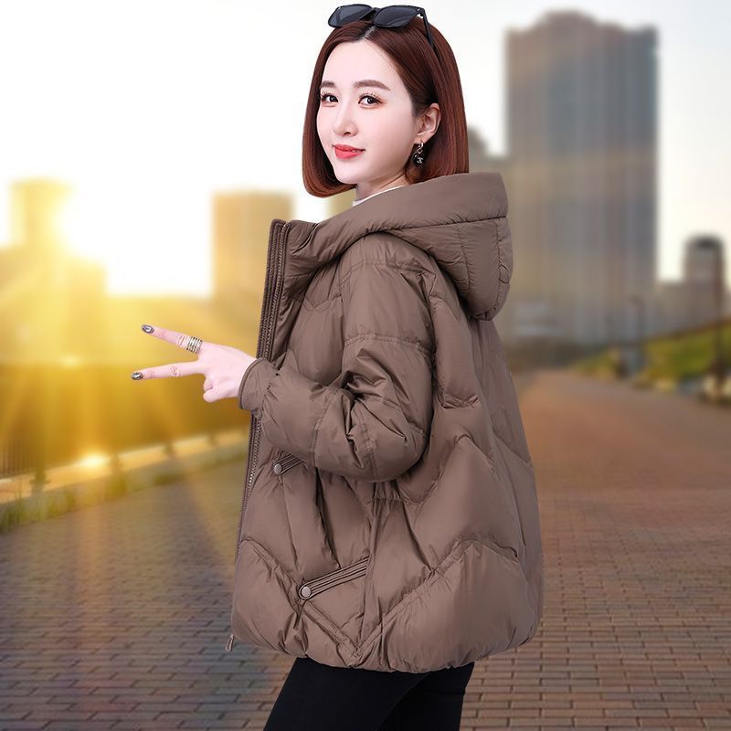 羽绒女款冬季年新款高端品牌小个子加厚保暖连帽白鸭绒外套